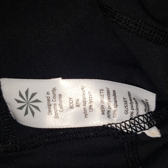 Athleta Acceleration 2 in 1 Capri Black SP nwt - Picture 7 of 12